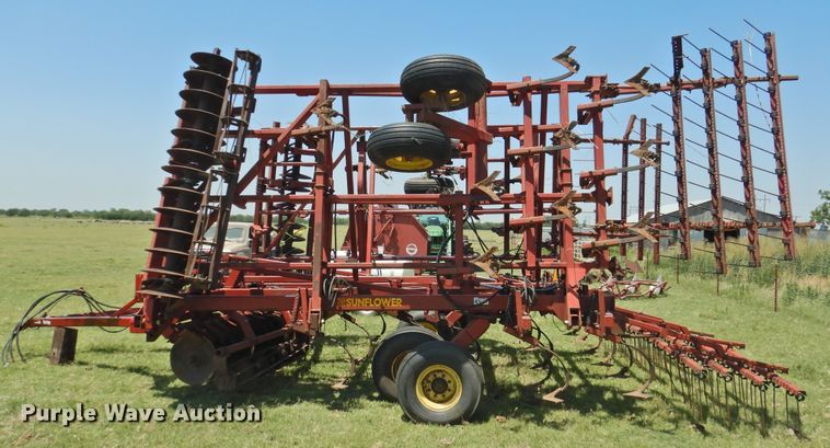 image for item GN9963 1997 Sunflower 6432-27 land finisher