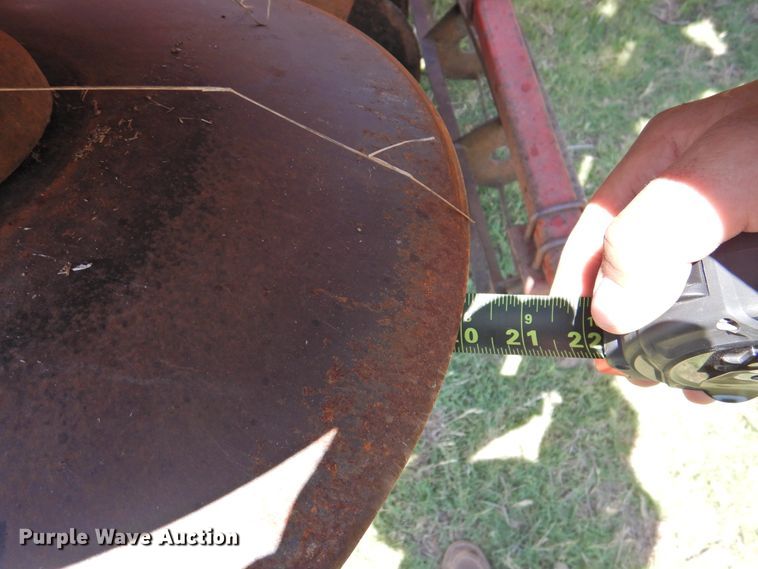 image for item GN9963 1997 Sunflower 6432-27 land finisher