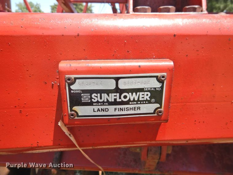 image for item GN9963 1997 Sunflower 6432-27 land finisher