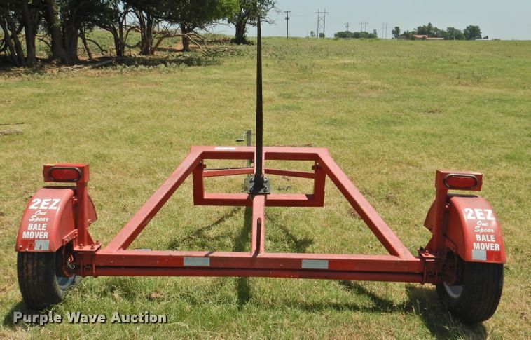 image for item GN9965 2EZ One Spear Bale Mover hay dolly