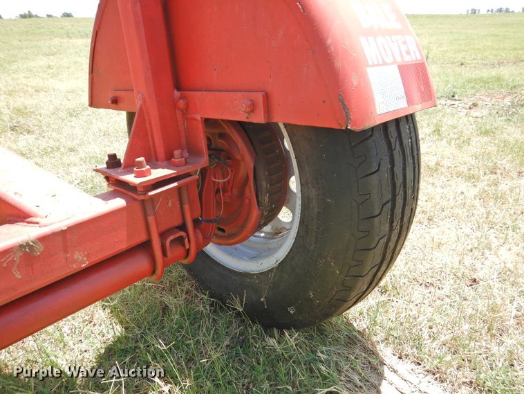 image for item GN9965 2EZ One Spear Bale Mover hay dolly