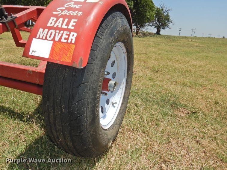 image for item GN9965 2EZ One Spear Bale Mover hay dolly