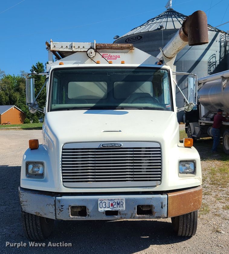 image for item GT9210 1999 Freightliner FL70  feed delivery truck