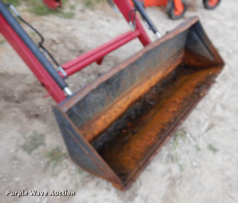 image for item GT9340 Mahindra Max 26L loader