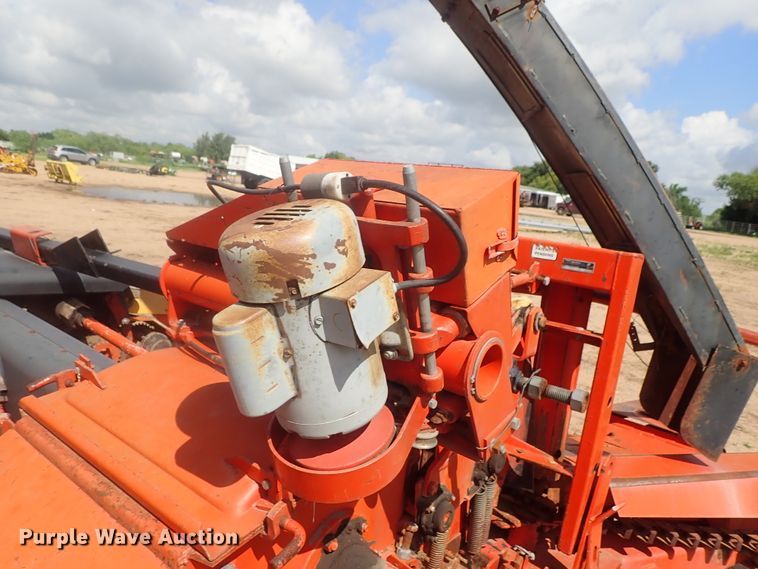 image for item GV9523 Fox Brady forage harvester