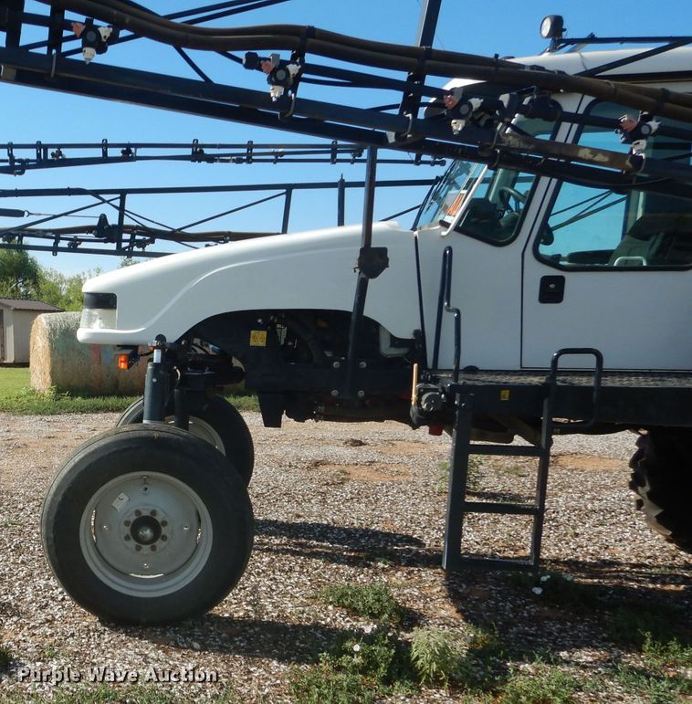 image for item HC9055 2009 AGCO Spra-Coupe 4460 sprayer