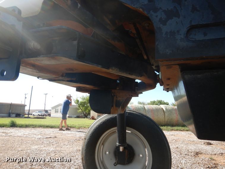 image for item HC9055 2009 AGCO Spra-Coupe 4460 sprayer