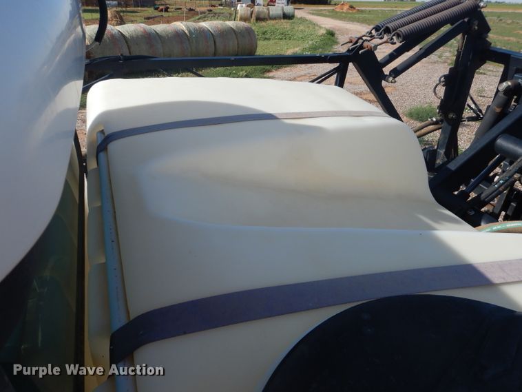 image for item HC9055 2009 AGCO Spra-Coupe 4460 sprayer