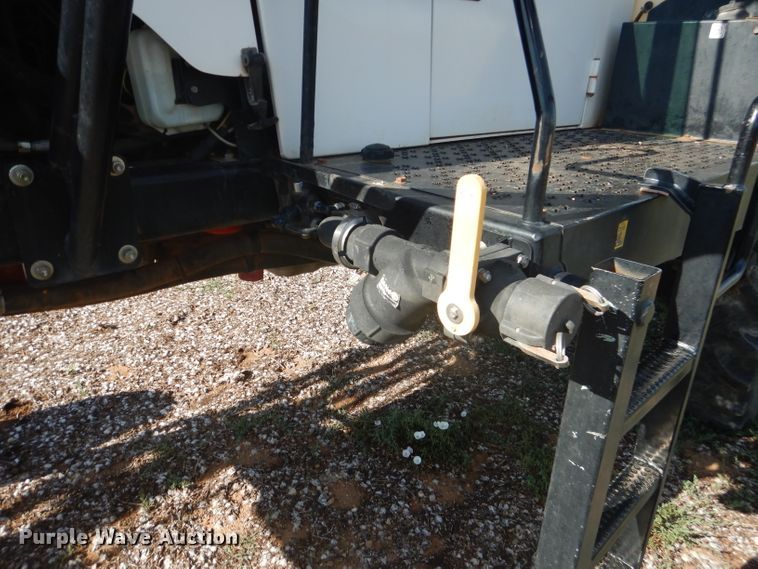 image for item HC9055 2009 AGCO Spra-Coupe 4460 sprayer