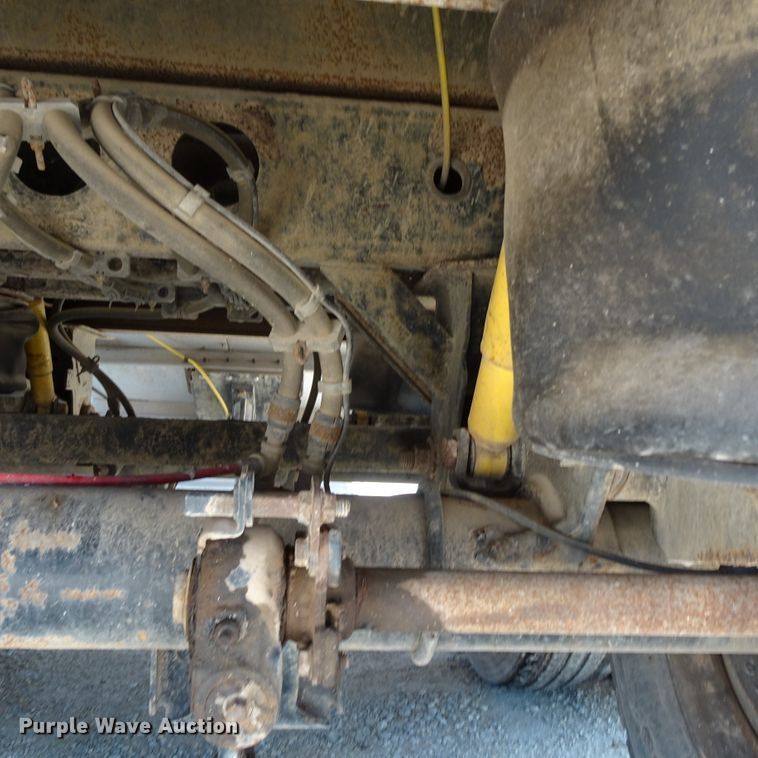 image for item HC9067 2007 Wilson DWH-551C double hopper bottom grain trailer