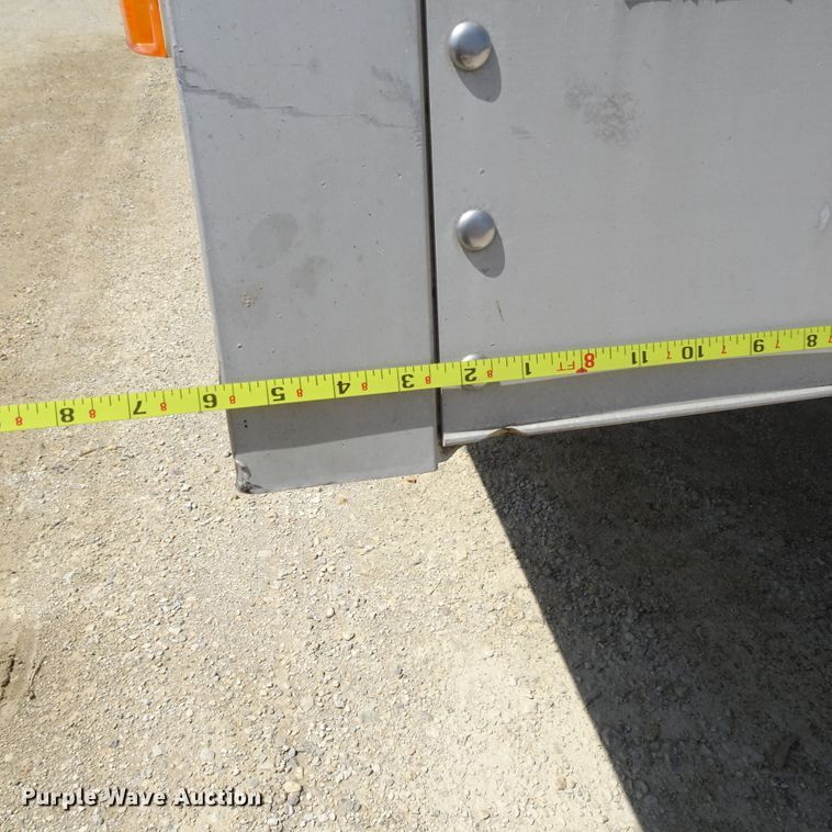 image for item HC9067 2007 Wilson DWH-551C double hopper bottom grain trailer