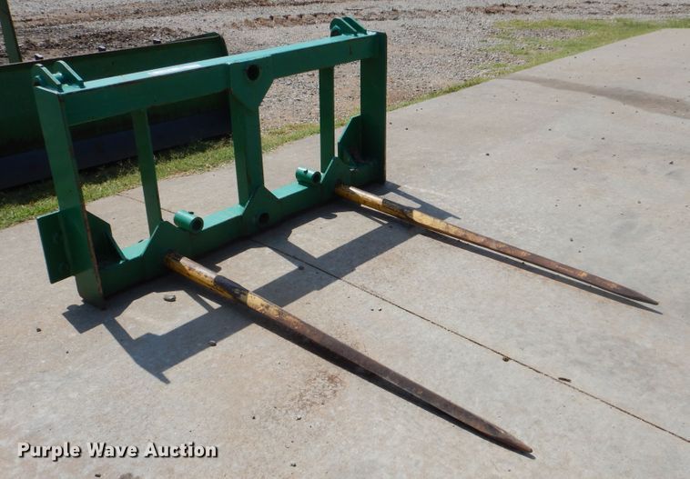 image for item HJ9813 Frontier bale spear