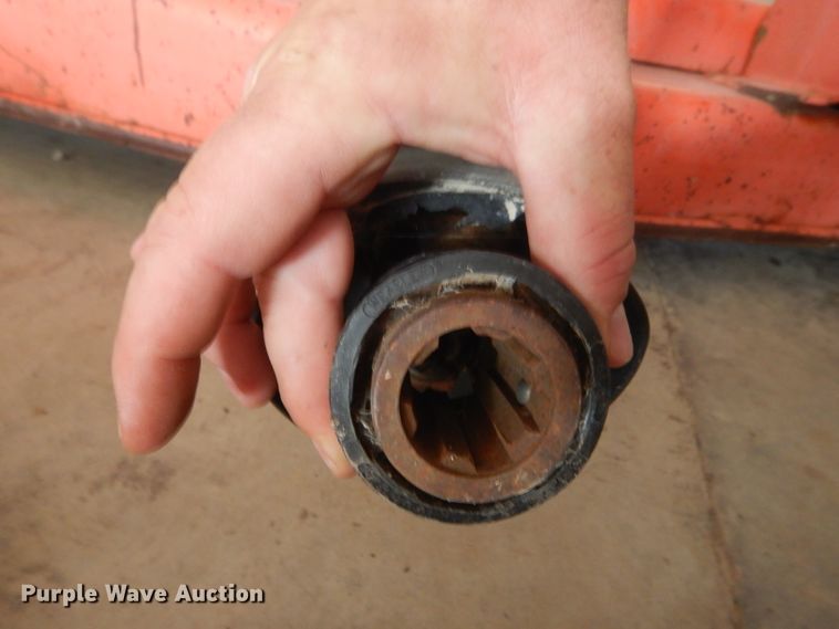 image for item HM9648 Kubota RCR-72 finish mower