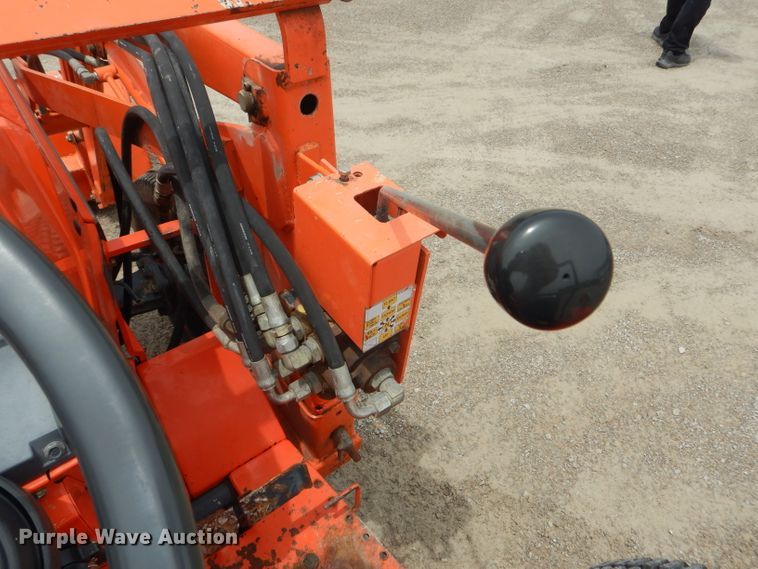 image for item HM9649 Kubota L2550D  MFWD tractor