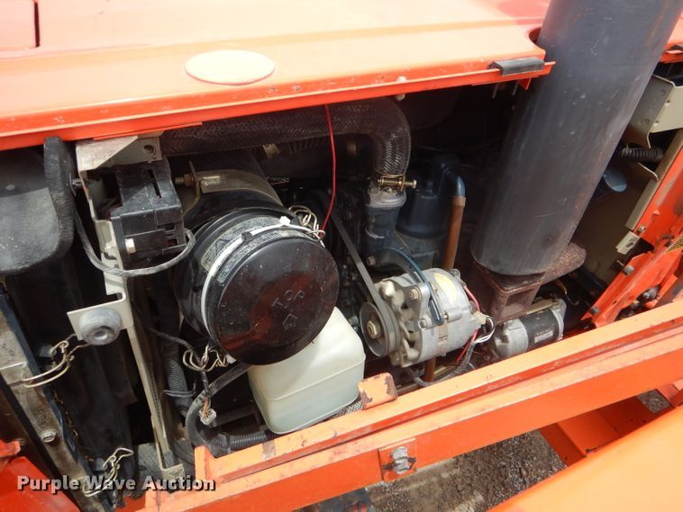 image for item HM9649 Kubota L2550D  MFWD tractor