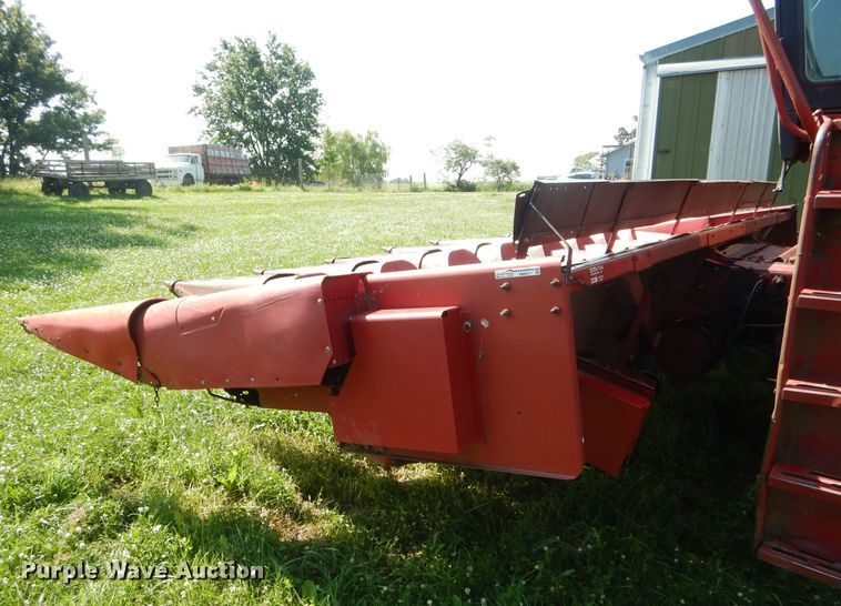 image for item HM9671 Case 1083-C06000BN corn head