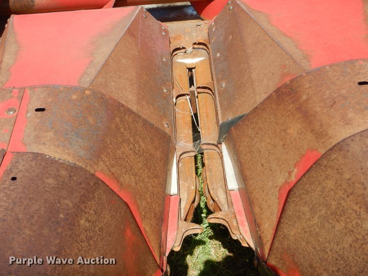 image for item HM9671 Case 1083-C06000BN corn head