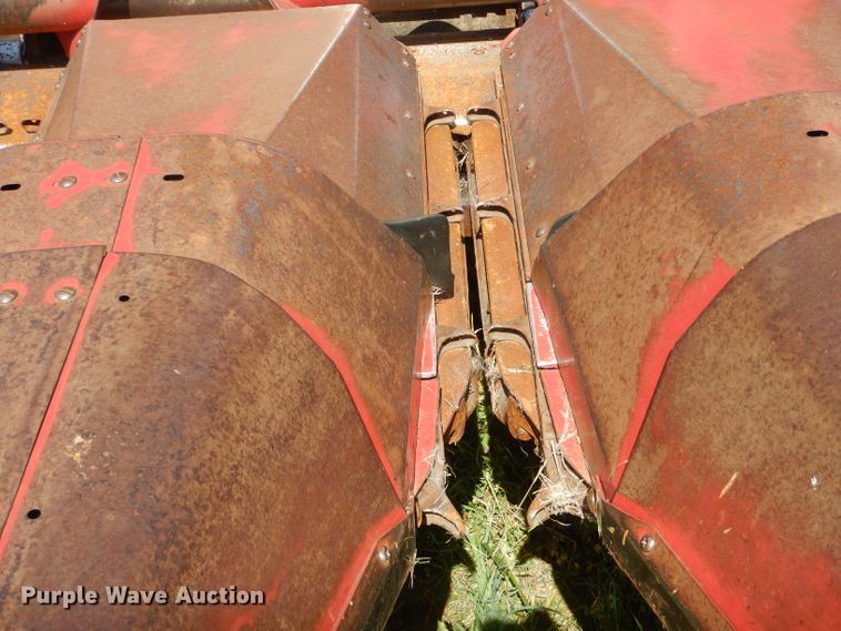 image for item HM9671 Case 1083-C06000BN corn head