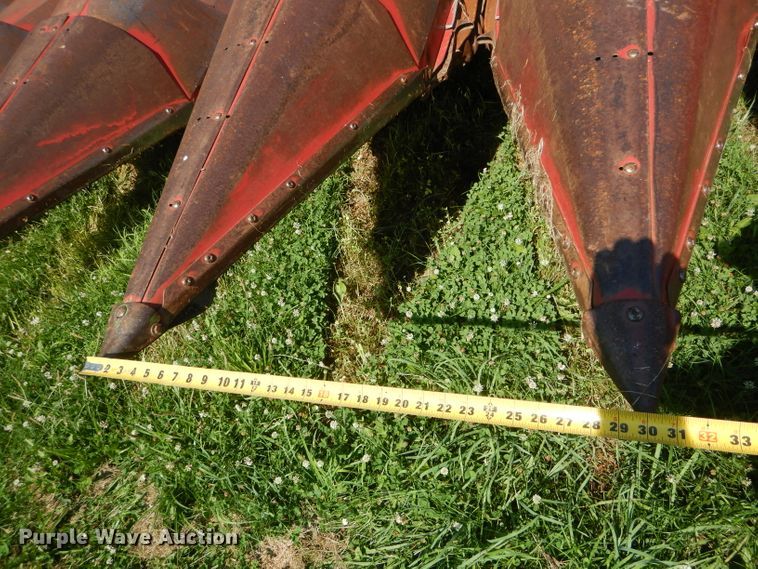 image for item HM9671 Case 1083-C06000BN corn head
