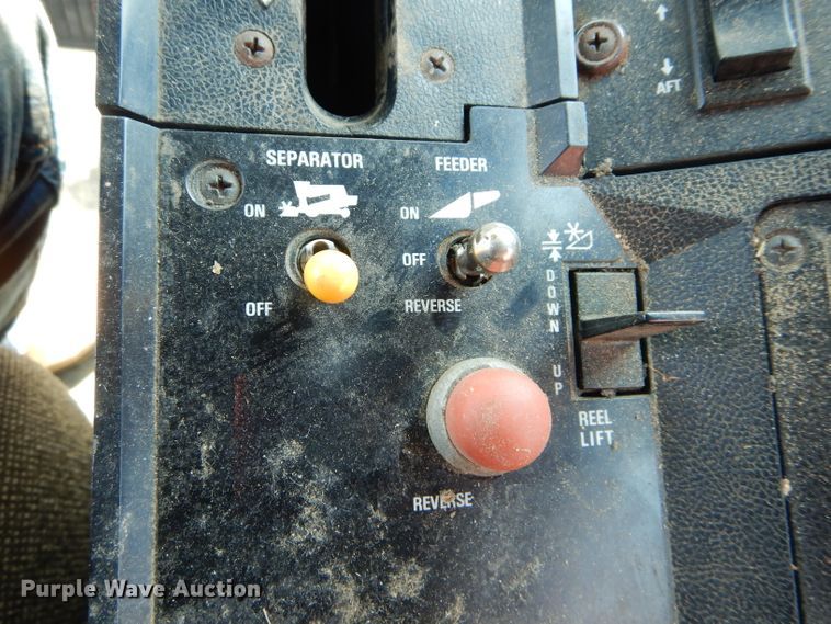 image for item HM9672 1991 Case IH 1680 Axial-Flow combine