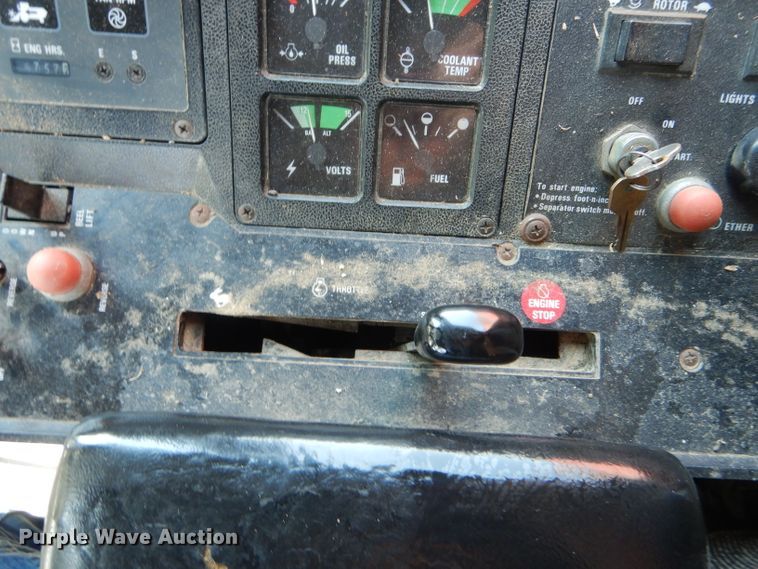 image for item HM9672 1991 Case IH 1680 Axial-Flow combine