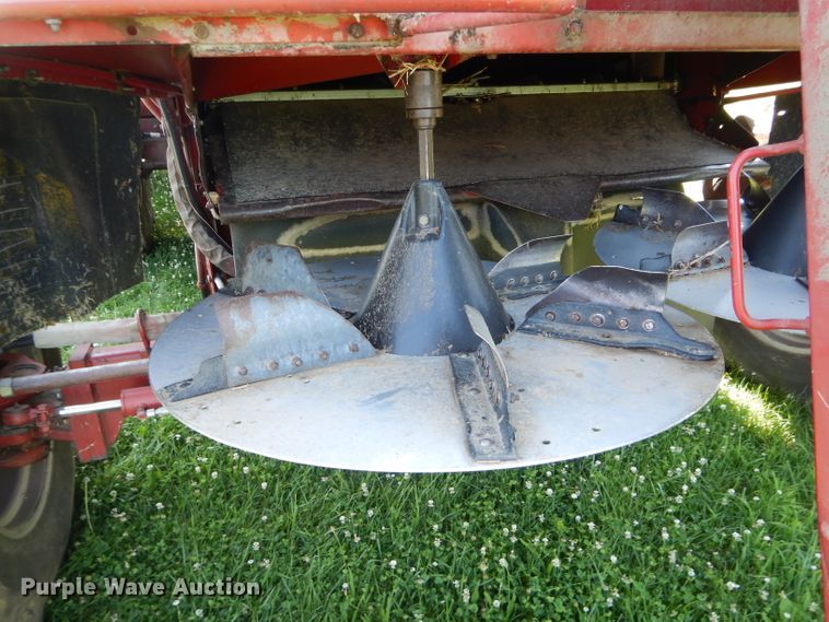 image for item HM9672 1991 Case IH 1680 Axial-Flow combine