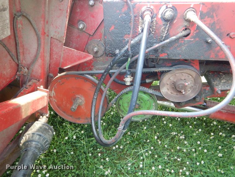 image for item HM9672 1991 Case IH 1680 Axial-Flow combine