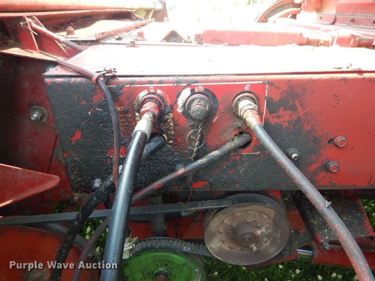 image for item HM9672 1991 Case IH 1680 Axial-Flow combine