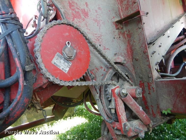 image for item HM9672 1991 Case IH 1680 Axial-Flow combine