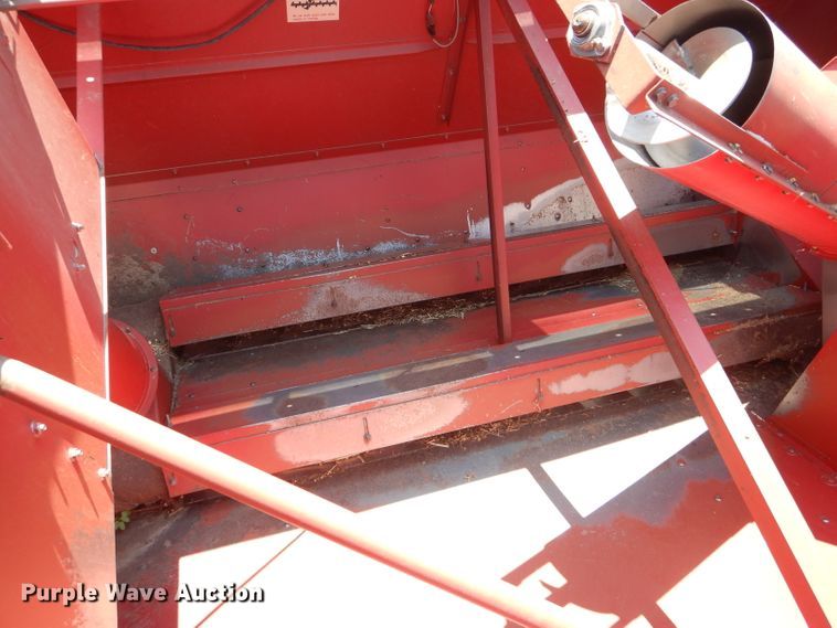 image for item HM9672 1991 Case IH 1680 Axial-Flow combine