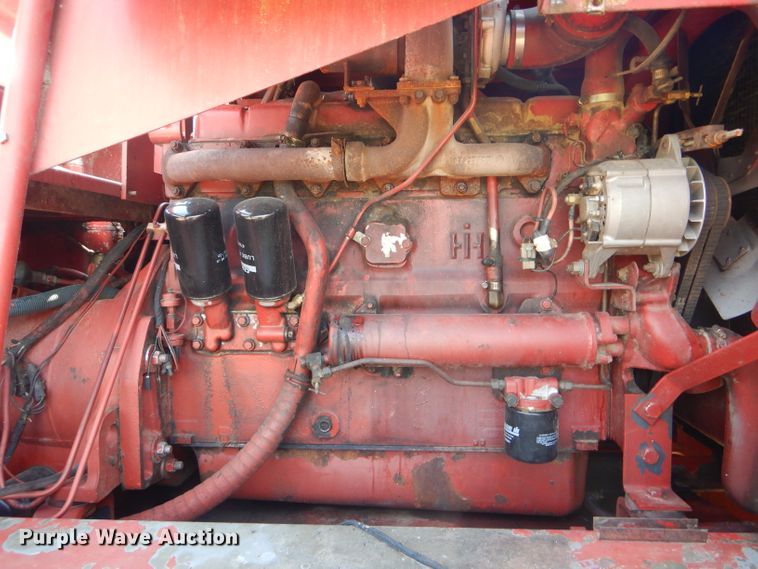 image for item HM9673 1987 Case IH 1680 Axial-Flow RWA combine