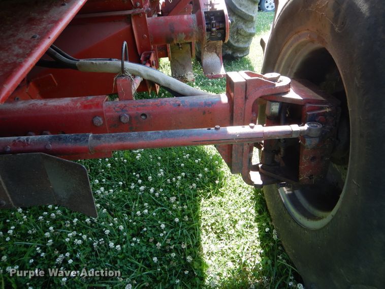 image for item HM9673 1987 Case IH 1680 Axial-Flow RWA combine