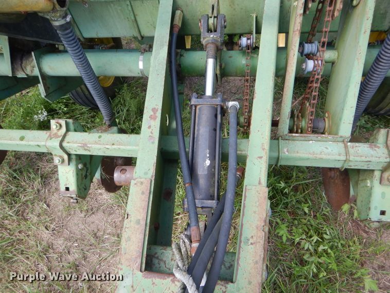 image for item HM9677 John Deere 7000 planter