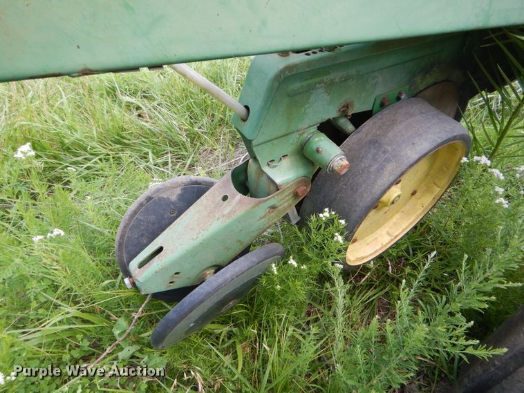 image for item HM9677 John Deere 7000 planter