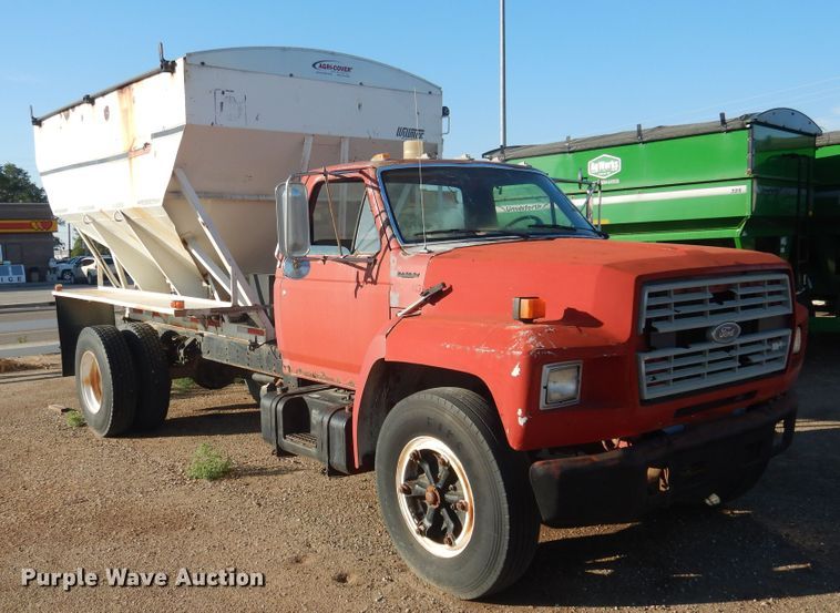 image for item HO9015 1990 Ford F70  fertilizer delivery truck