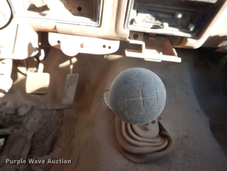 image for item HO9015 1990 Ford F70  fertilizer delivery truck