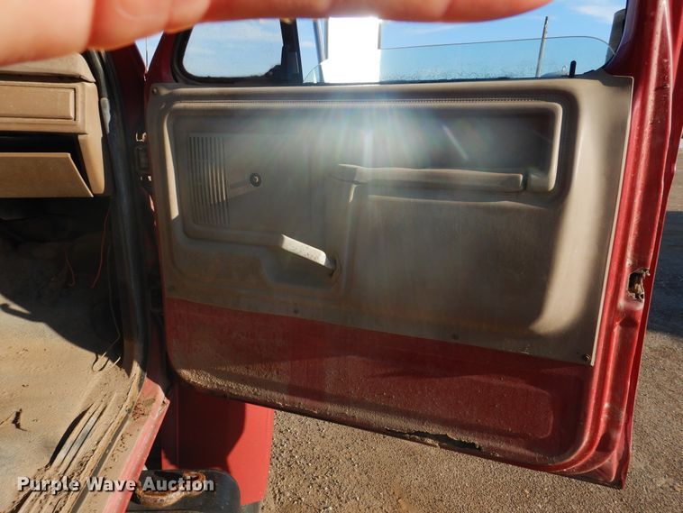 image for item HO9015 1990 Ford F70  fertilizer delivery truck