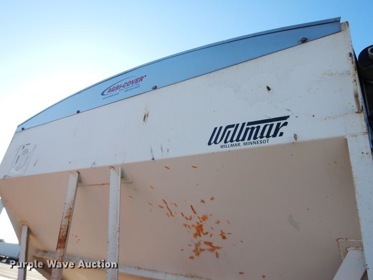 image for item HO9015 1990 Ford F70  fertilizer delivery truck