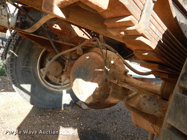 image for item HO9015 1990 Ford F70  fertilizer delivery truck