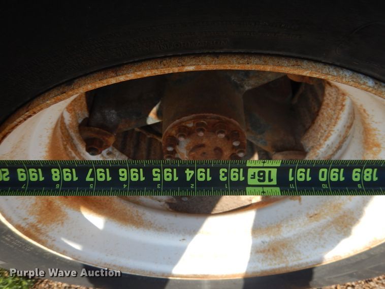 image for item HO9015 1990 Ford F70  fertilizer delivery truck