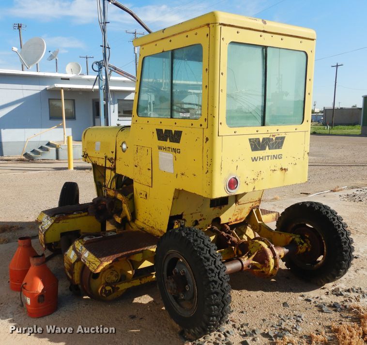 image for item HO9017 Whiting 5TM rail car mover