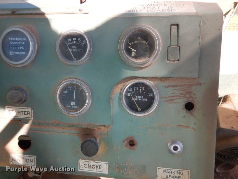 image for item HO9017 Whiting 5TM rail car mover