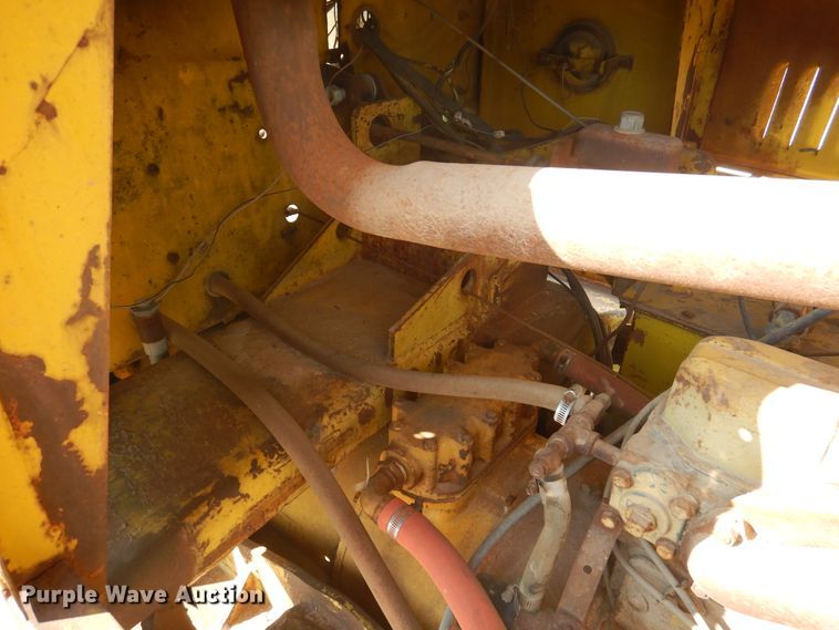 image for item HO9017 Whiting 5TM rail car mover