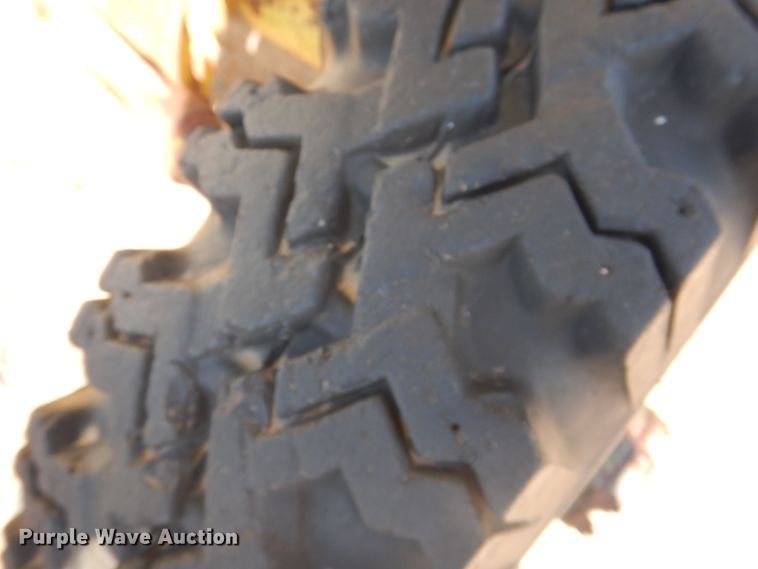 image for item HO9017 Whiting 5TM rail car mover