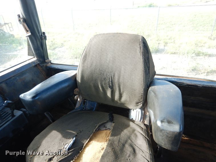 image for item HO9763 1980 John Deere 8640  4WD tractor