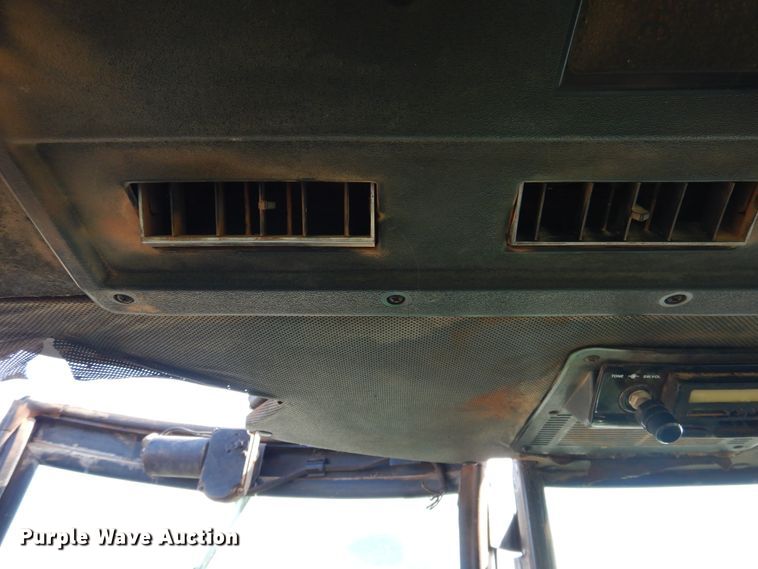 image for item HO9763 1980 John Deere 8640  4WD tractor