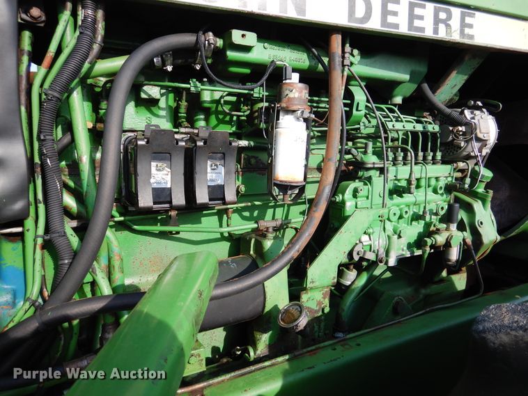 image for item HO9763 1980 John Deere 8640  4WD tractor