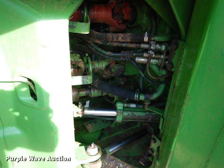 image for item HO9763 1980 John Deere 8640  4WD tractor