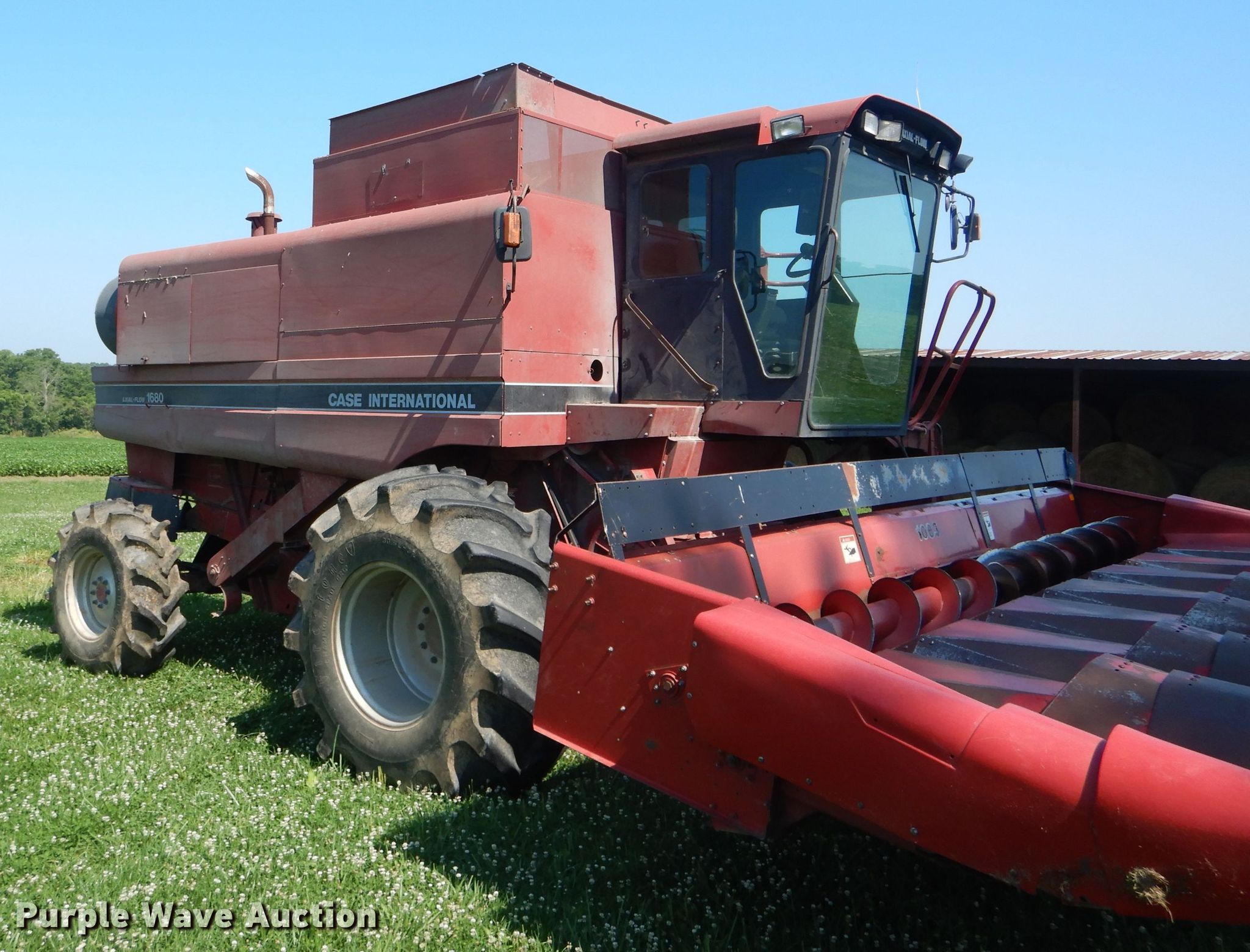 1991 Case IH 1680 AxialFlow combine in Slater, MO Item HM9672 sold