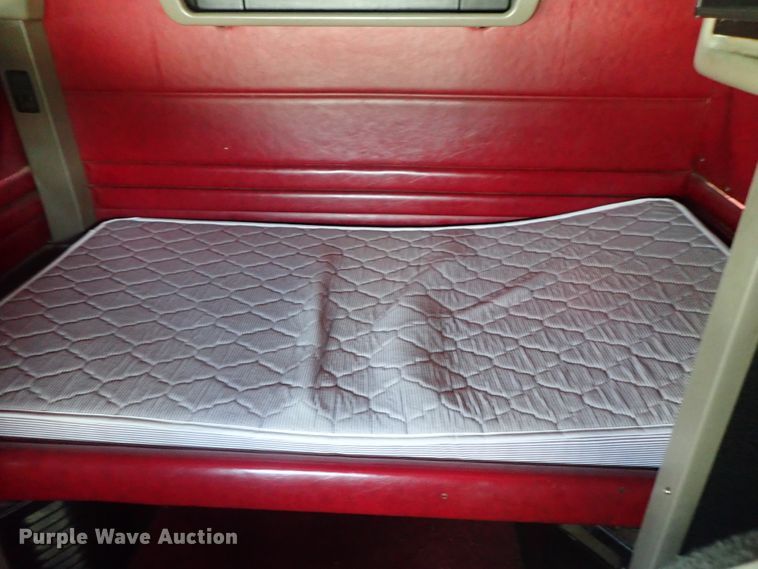 image for item DG2344 2001 Peterbilt 379  semi truck